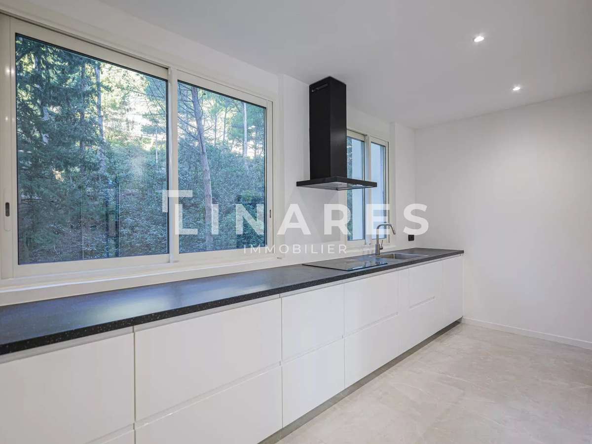 Apartment Marseille 8e