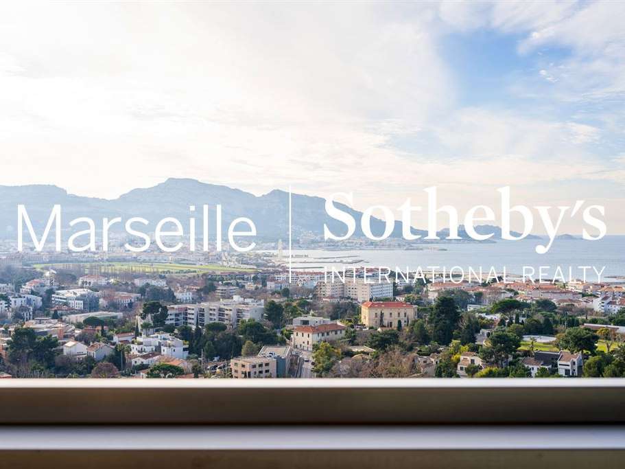 Appartement Marseille 8e