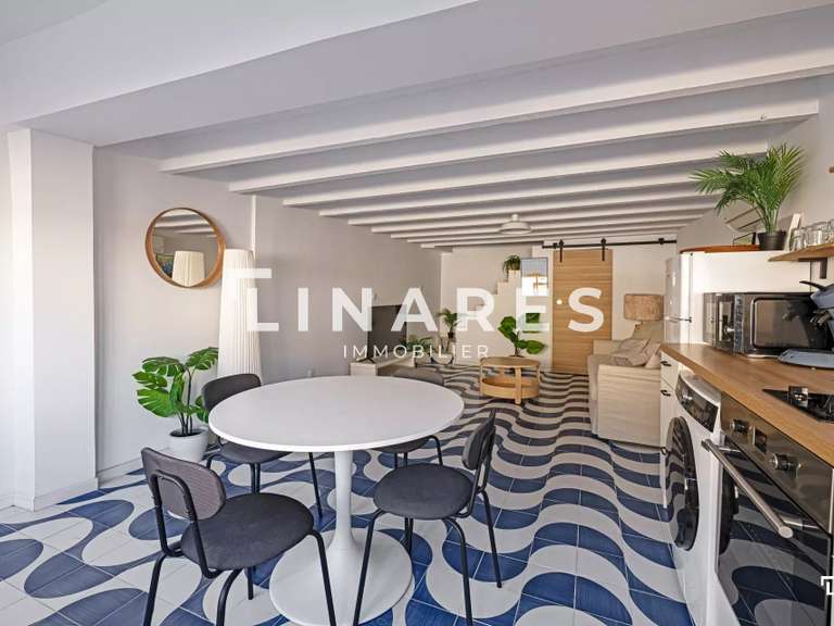 Appartement Marseille 8e - 2 chambres - 81m²