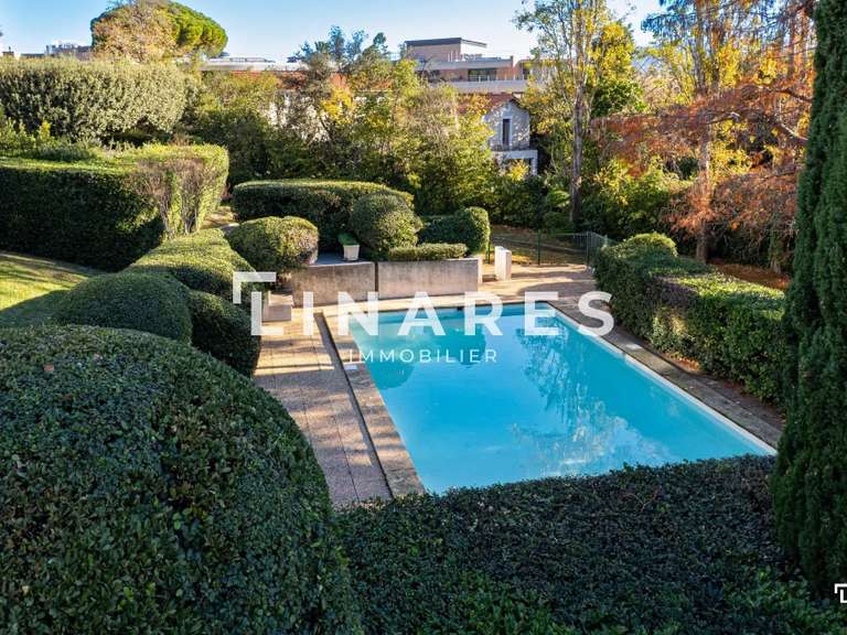 Appartement Marseille 8e - 3 chambres - 151m²