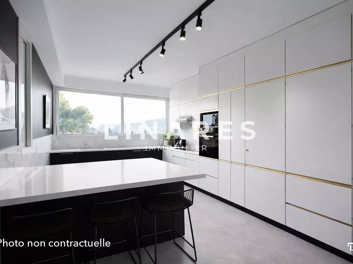 Appartement Marseille 8e