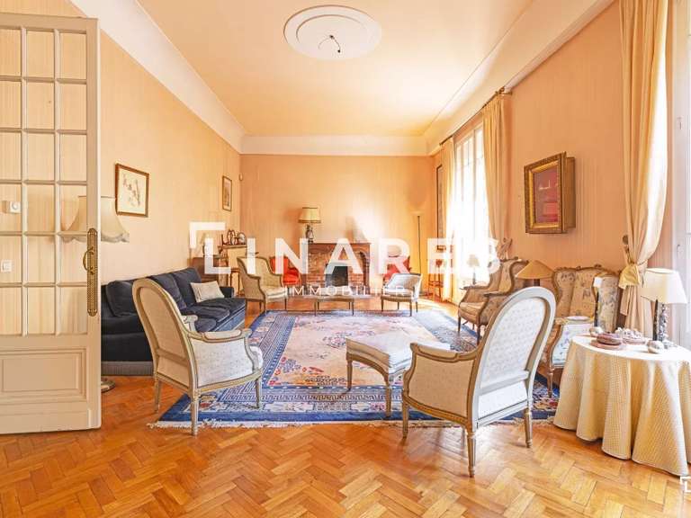 Appartement Marseille 8e - 4 chambres - 204m²