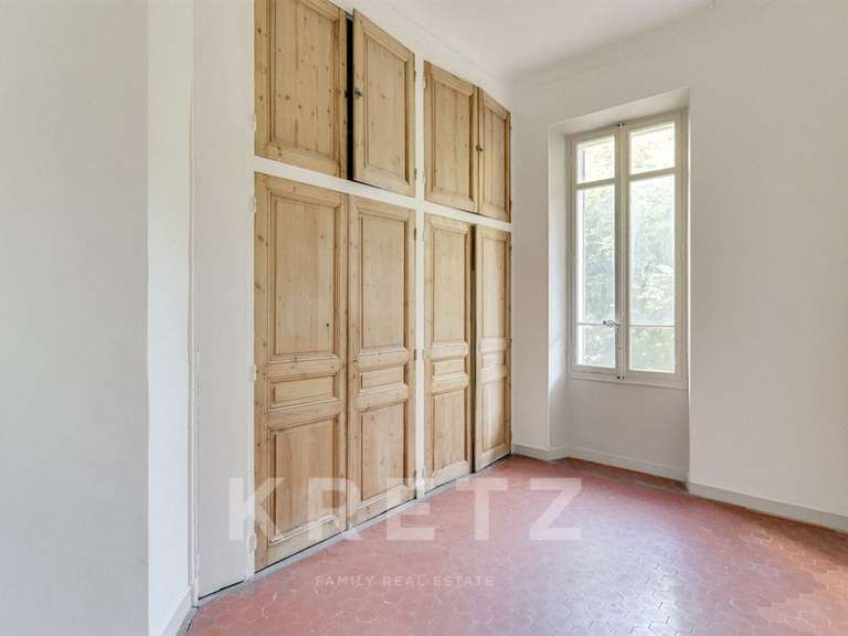 Appartement Marseille 8e - 5 chambres - 236m²