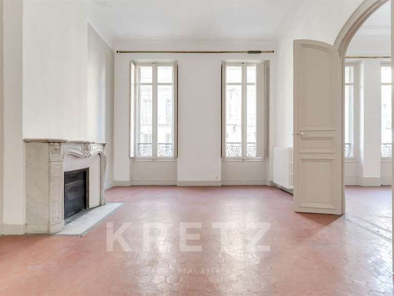 Appartement Marseille 8e - 5 chambres - 236m²
