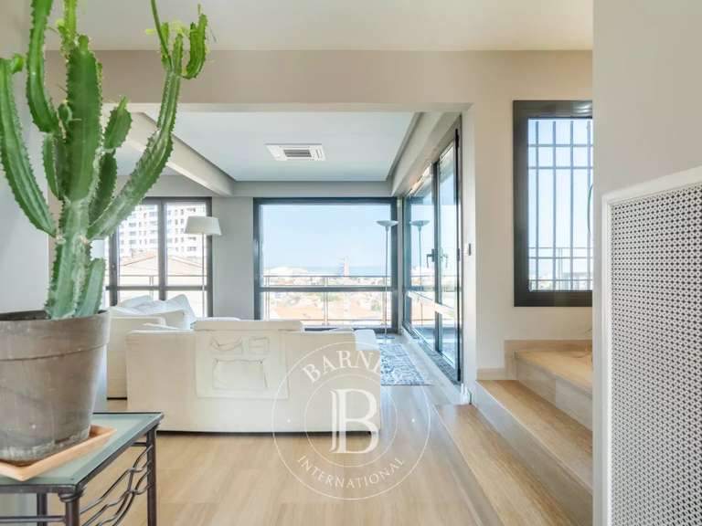 Apartment with Sea view Marseille 8e - 4 bedrooms - 439m²
