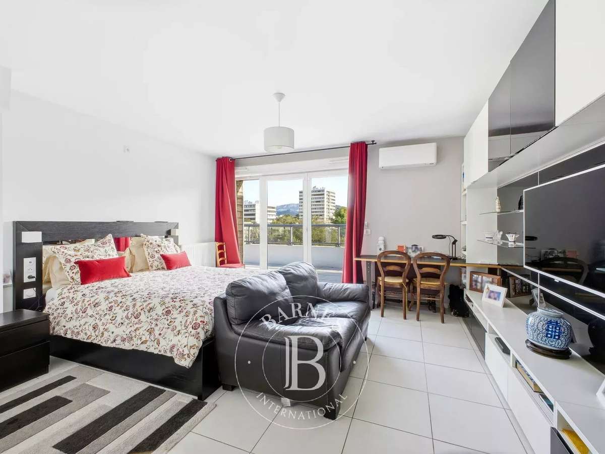 Appartement Marseille 8e