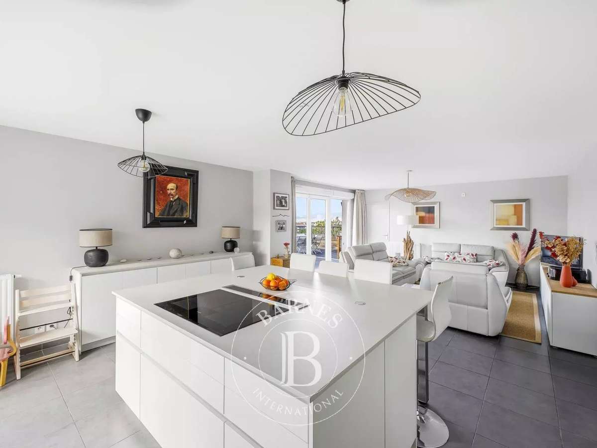 Appartement Marseille 8e