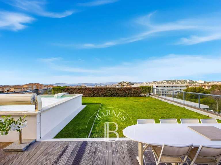 Apartment with Sea view Marseille 8e - 4 bedrooms - 350m²