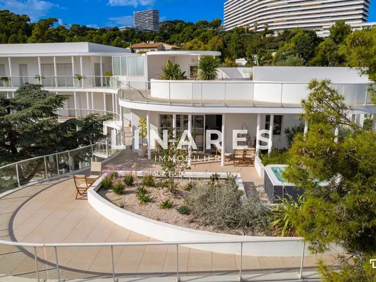 Apartment Marseille 8e - 4 bedrooms - 200m²