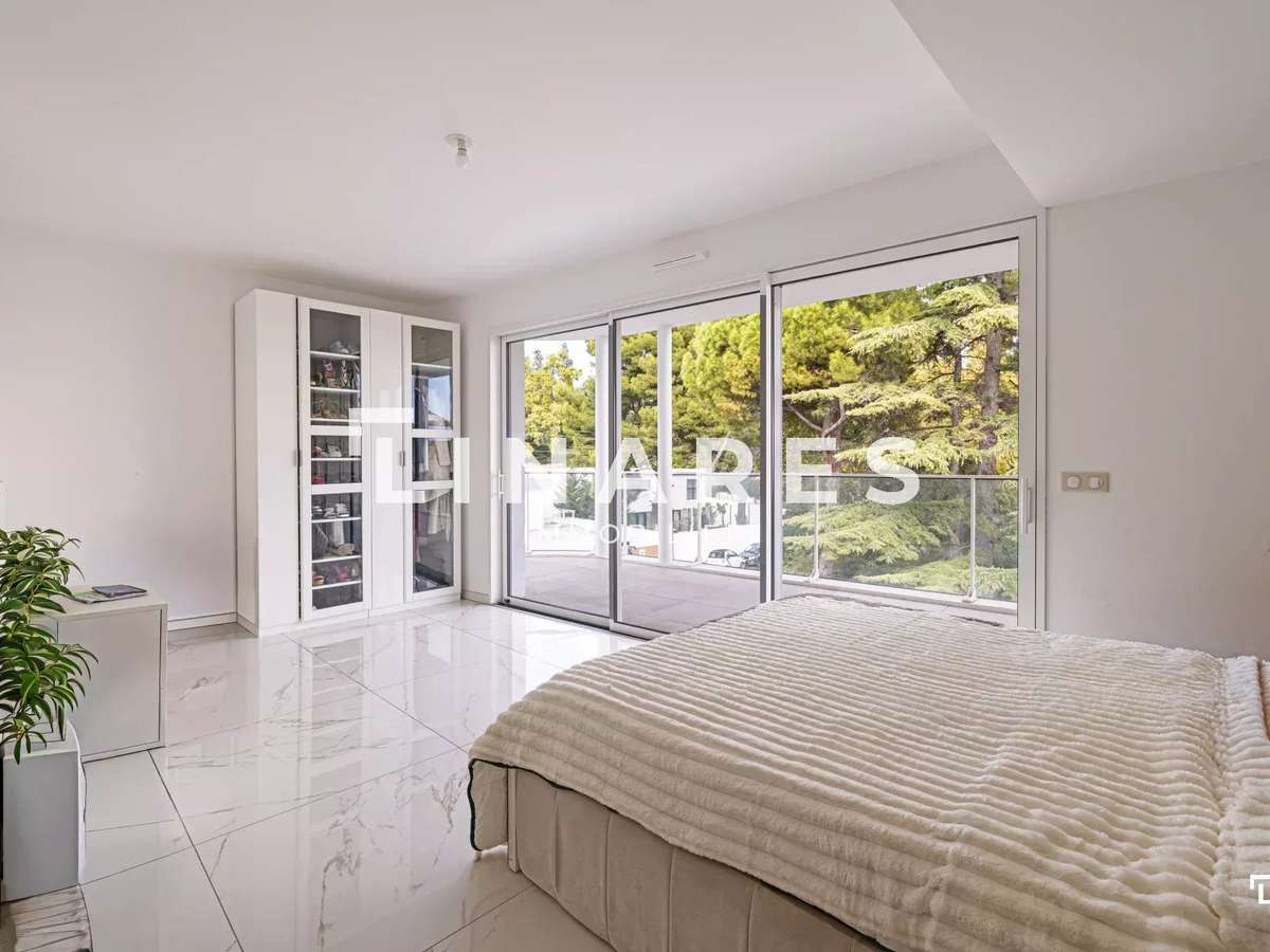 Apartment Marseille 8e