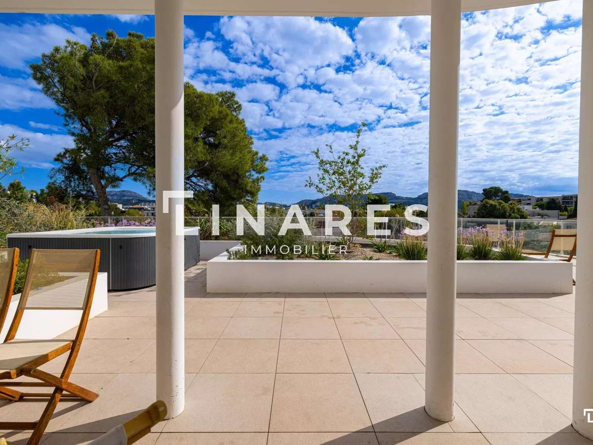 Apartment Marseille 8e