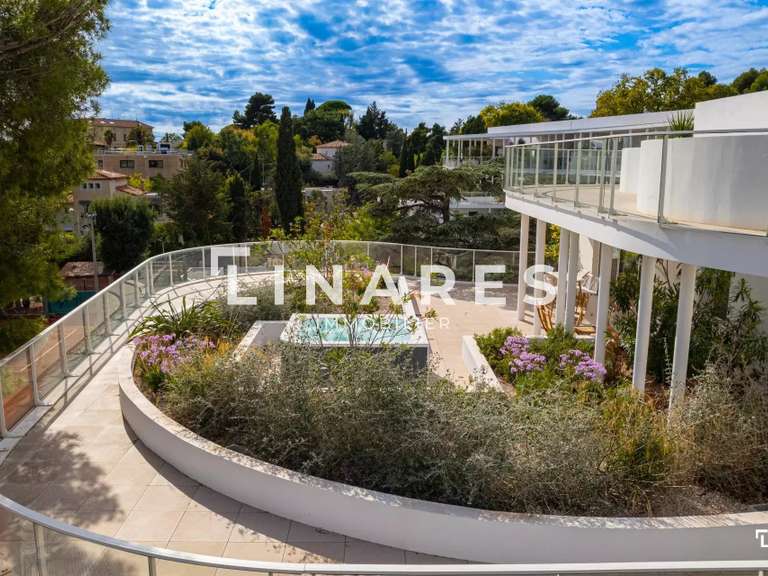 Apartment Marseille 8e - 4 bedrooms - 200m²