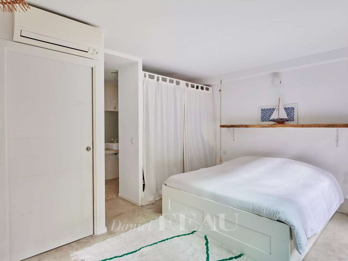 Apartment Marseille 8e