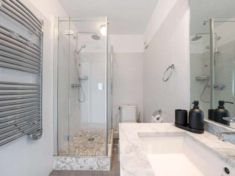 Appartement Marseille 8e - 4 chambres - 139m²