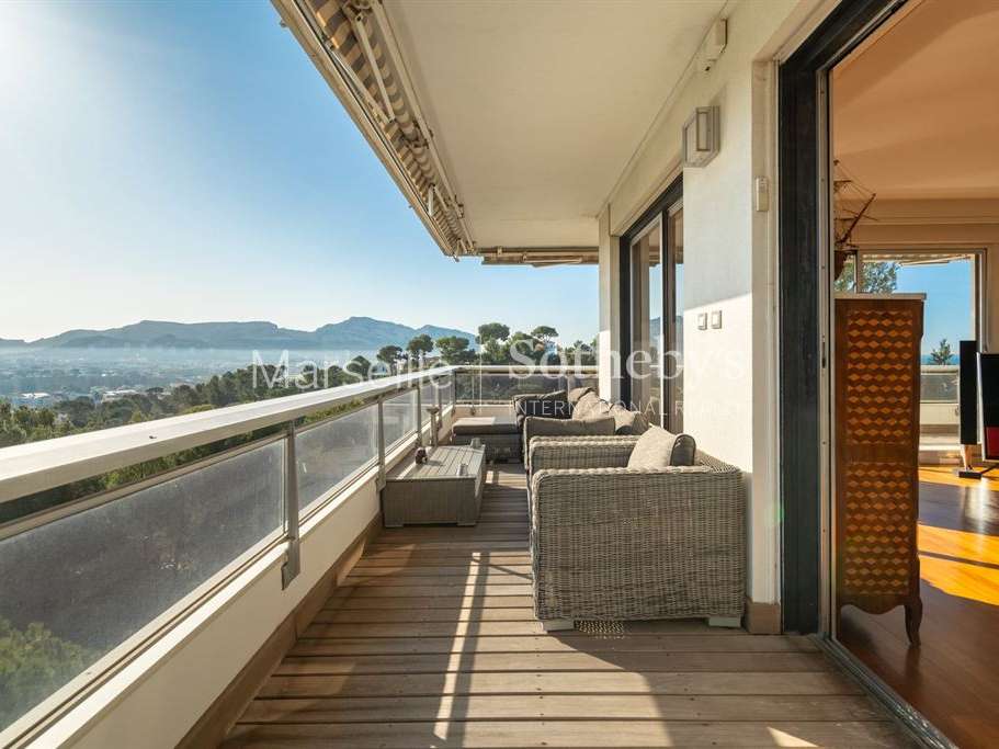 Appartement Marseille 8e