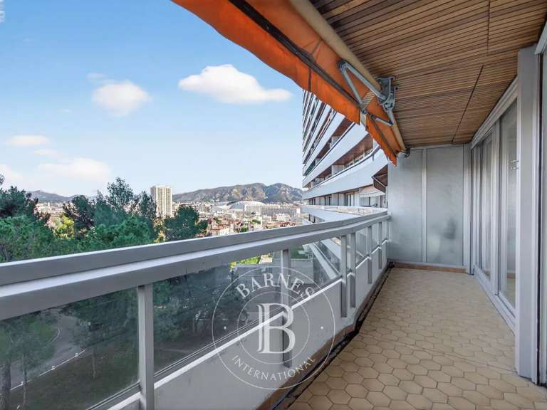 Appartement Marseille 8e - 2 chambres - 110m²