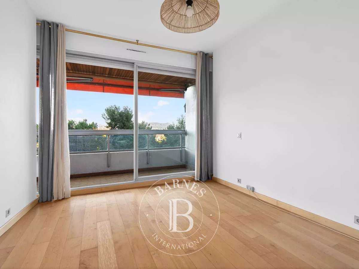 Appartement Marseille 8e