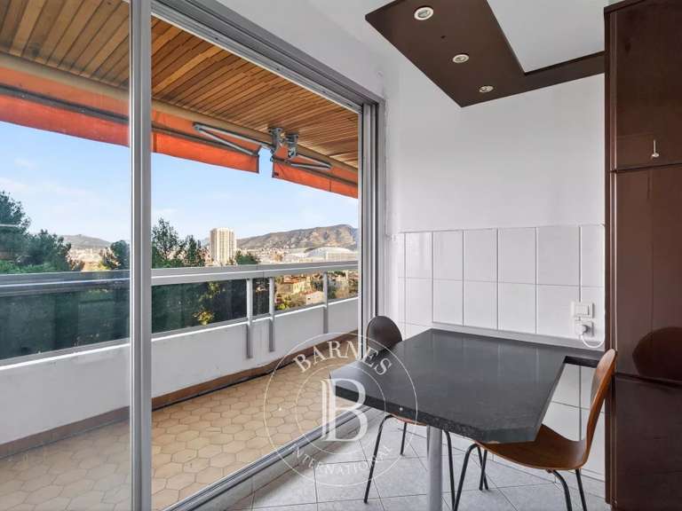 Appartement Marseille 8e - 2 chambres - 110m²