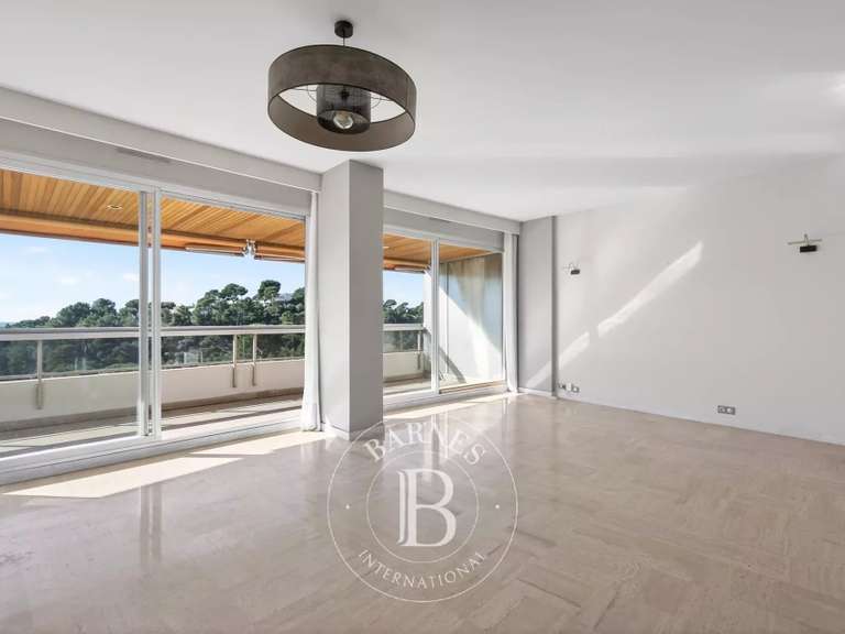 Appartement Marseille 8e - 2 chambres - 110m²