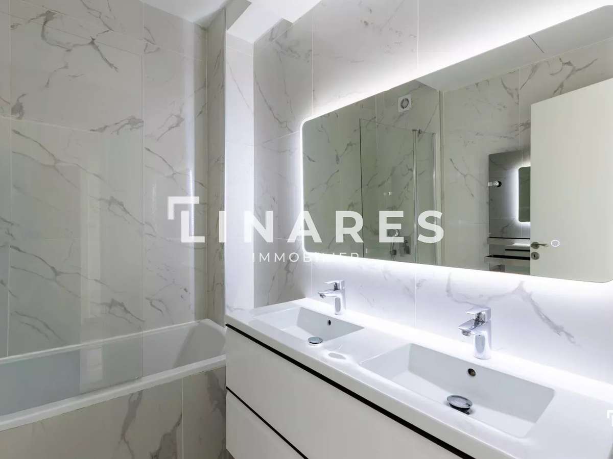 Appartement Marseille 8e