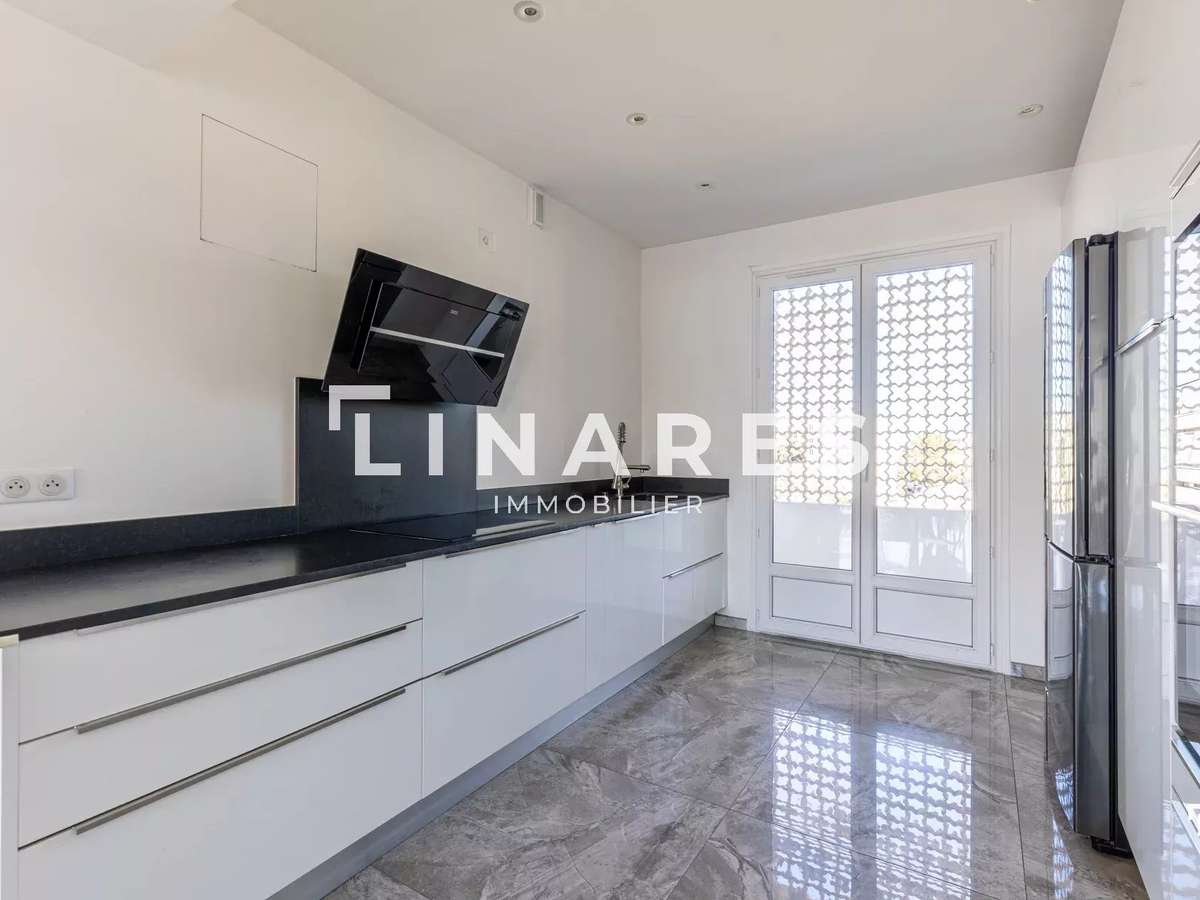 Appartement Marseille 8e