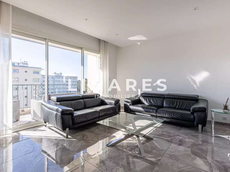 Appartement Marseille 8e - 2 chambres - 75m²