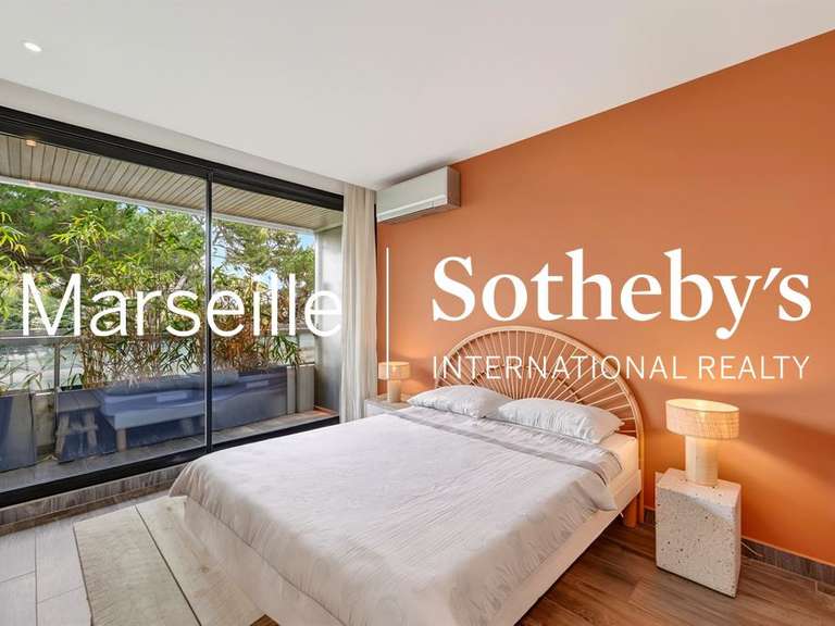 Appartement Marseille 8e - 2 chambres - 84m²