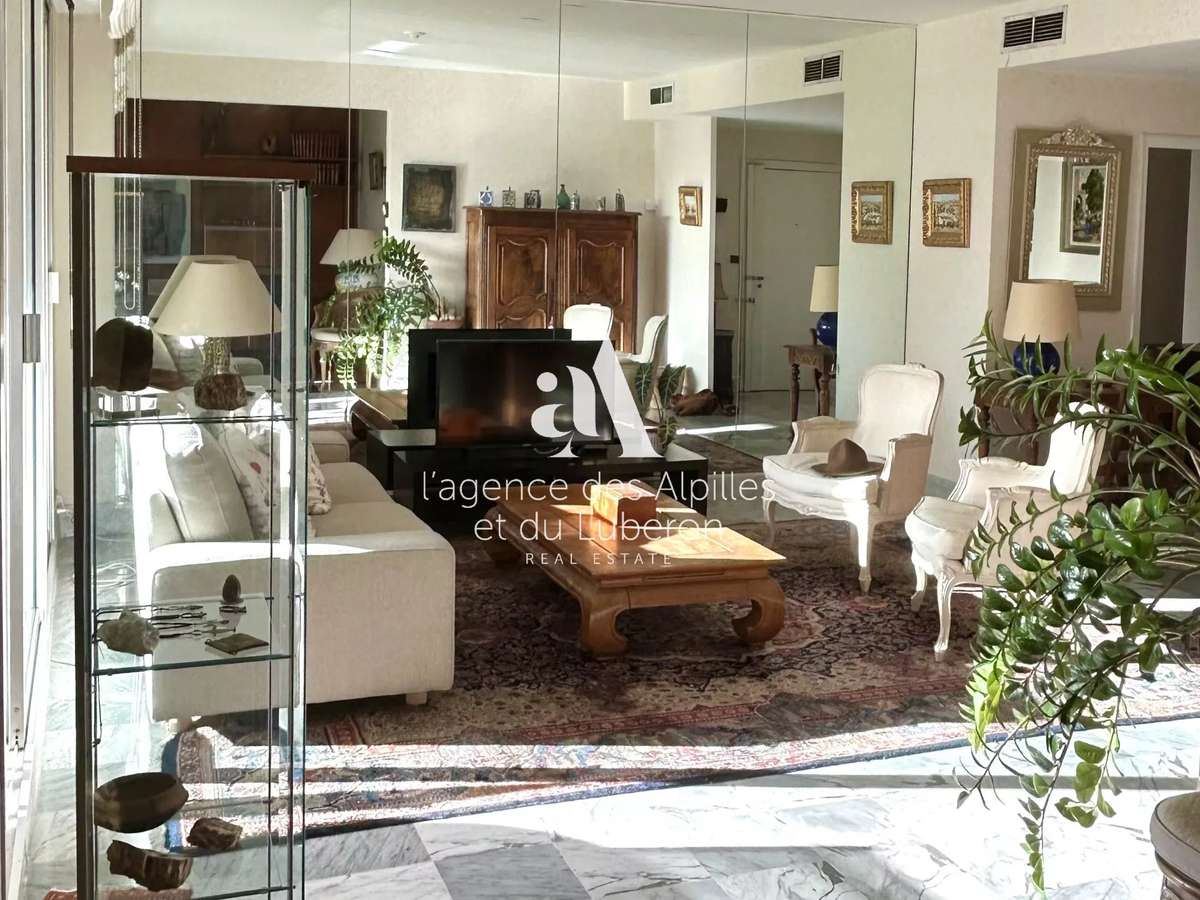 Appartement Marseille 8e