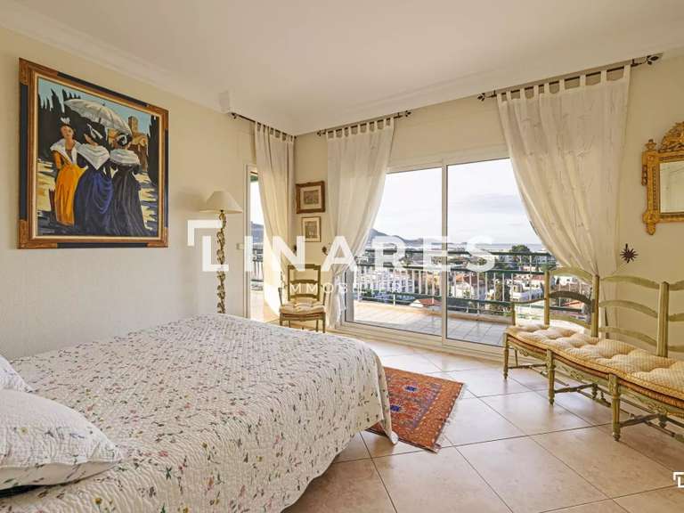 Apartment with Sea view Marseille 8e - 4 bedrooms - 173m²