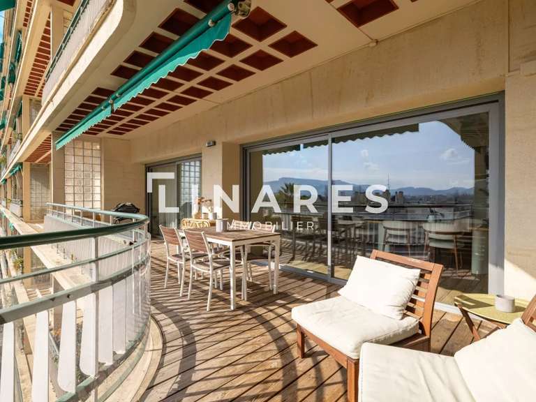 Appartement Marseille 8e - 5 chambres - 231m²