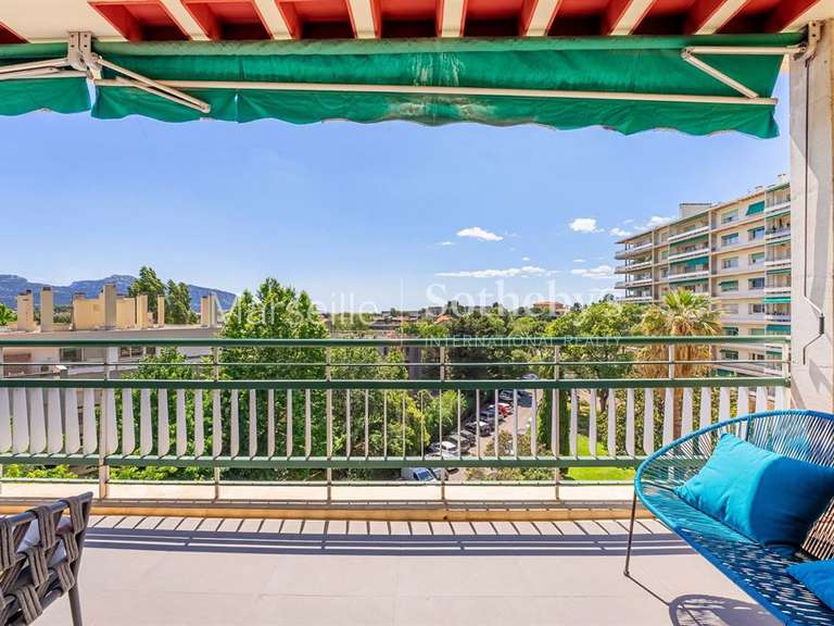 Appartement Marseille 8e - 3 chambres - 179m²