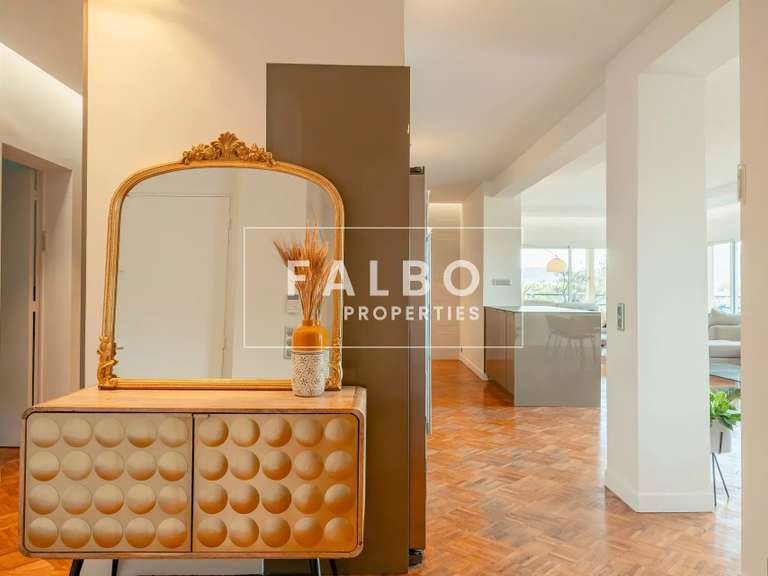 Appartement Marseille 8e - 4 chambres - 170m²