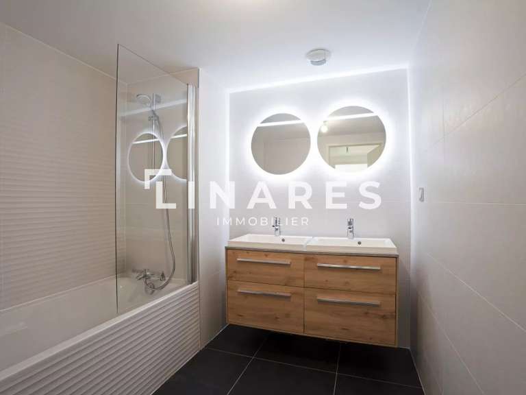 Appartement Marseille 8e - 3 chambres - 132m²