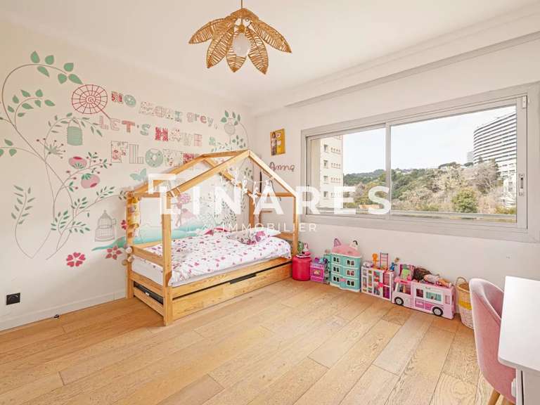 Appartement Marseille 8e - 5 chambres - 231m²