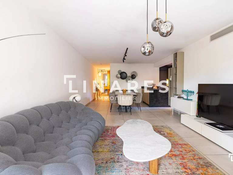 Appartement Marseille 8e - 2 chambres - 82m²