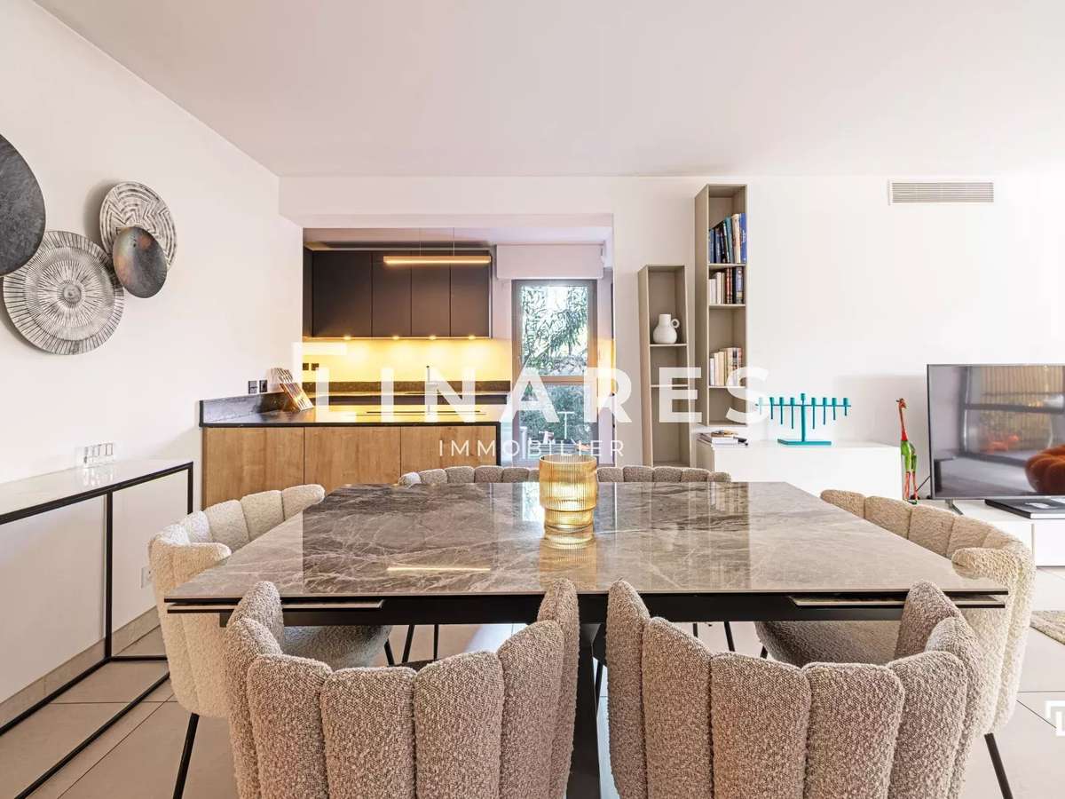 Apartment Marseille 8e