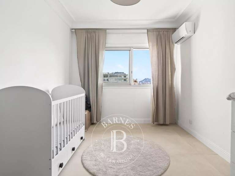 Appartement Marseille 8e - 3 chambres - 152m²