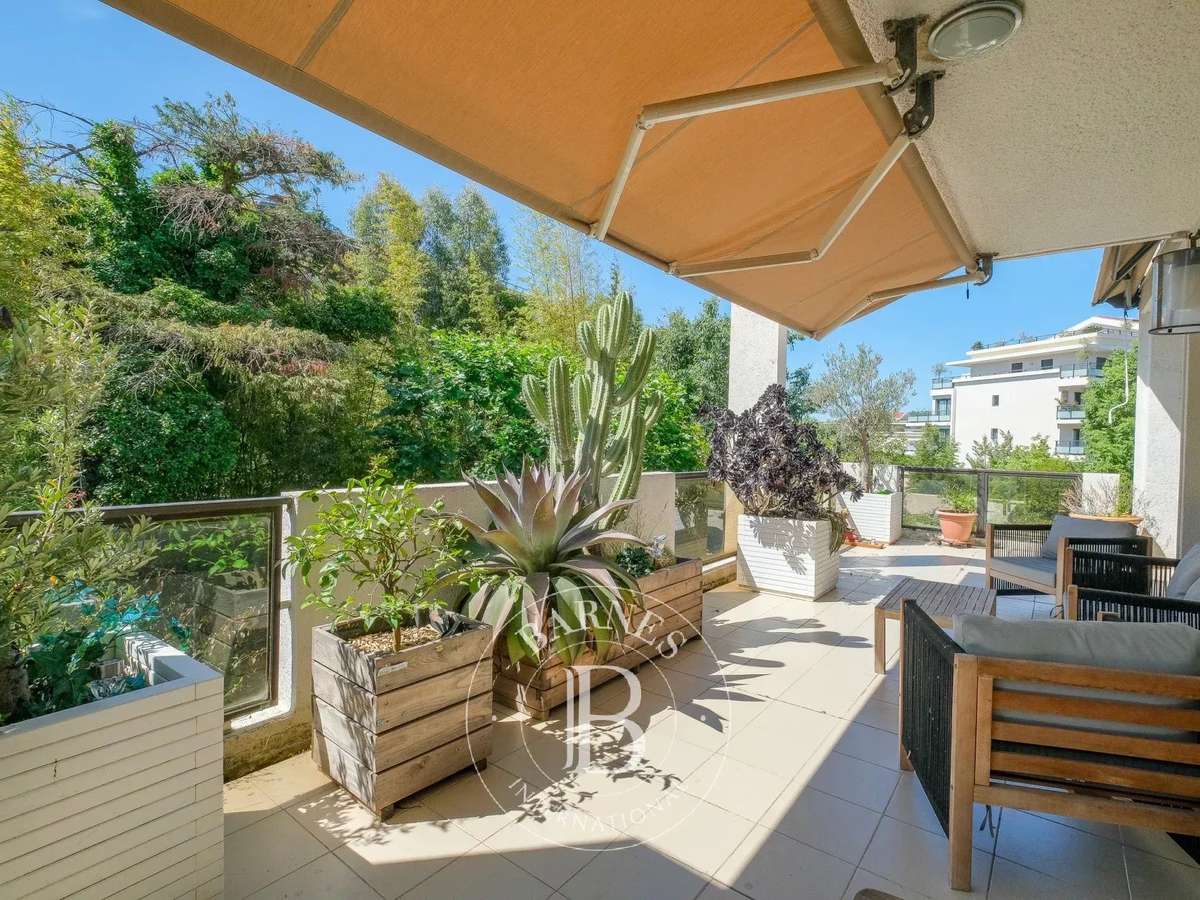 Appartement Marseille 8e