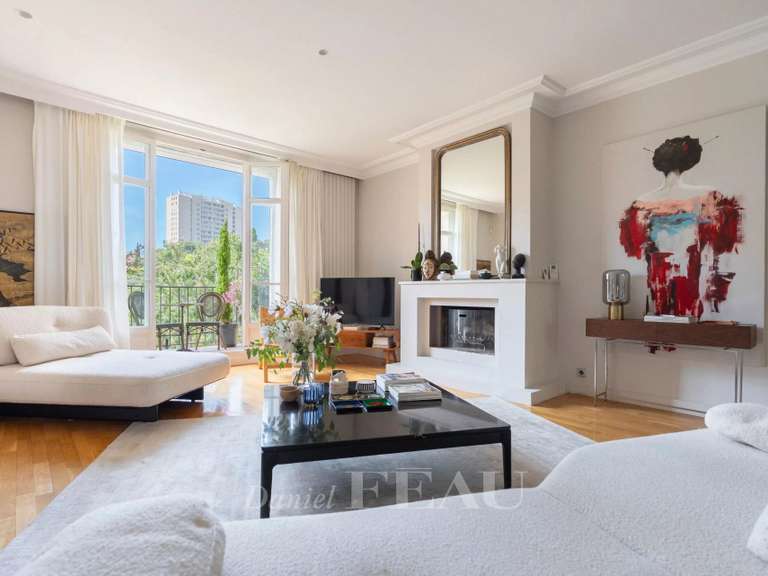 Appartement Marseille 8e - 4 chambres - 220m²