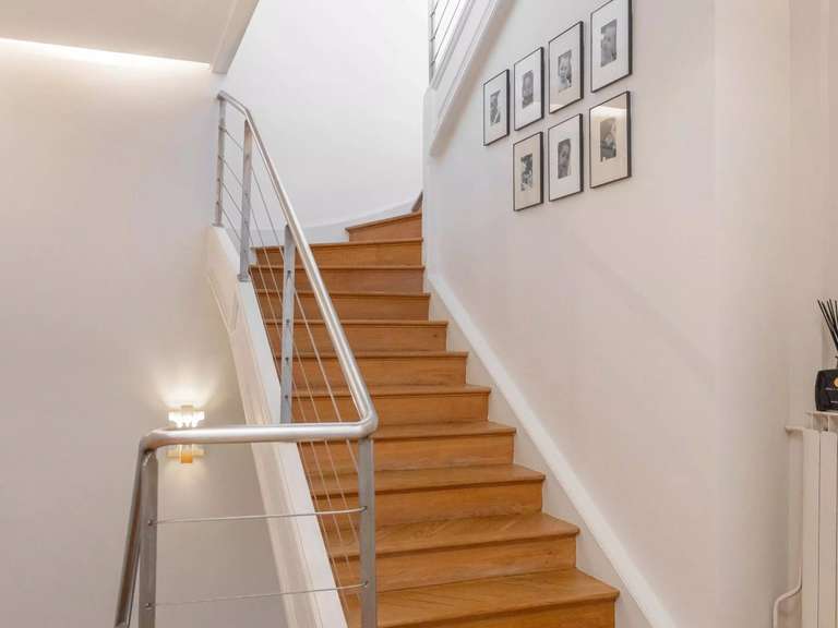 Appartement Marseille 8e - 4 chambres - 220m²