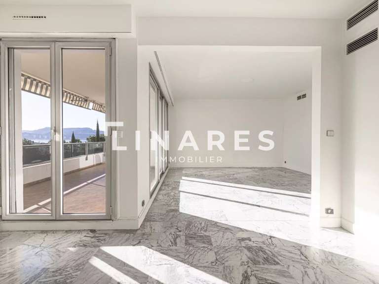 Apartment Marseille 8e - 3 bedrooms - 120m²