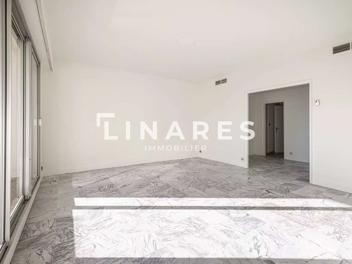 Apartment Marseille 8e