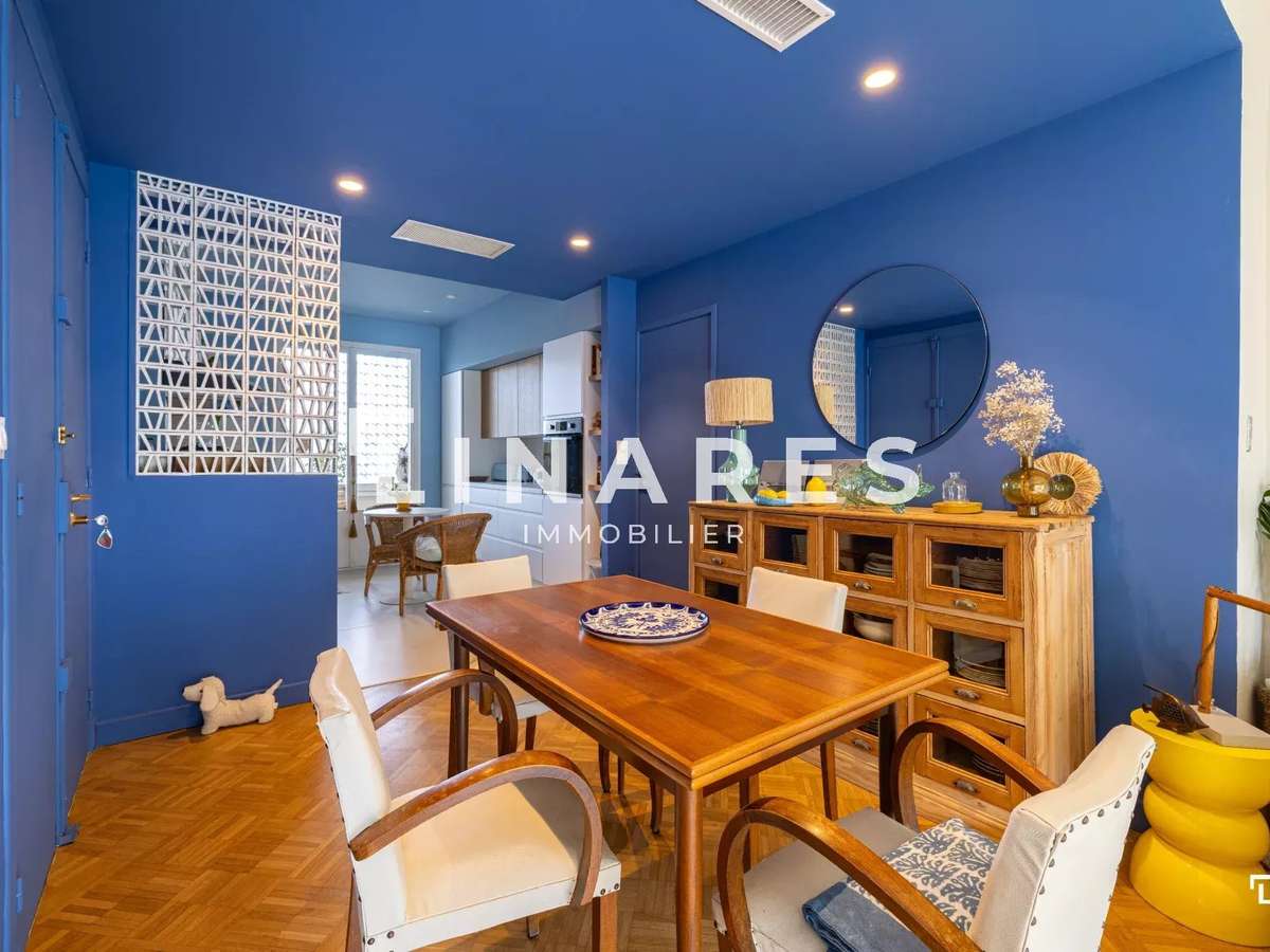 Apartment Marseille 8e