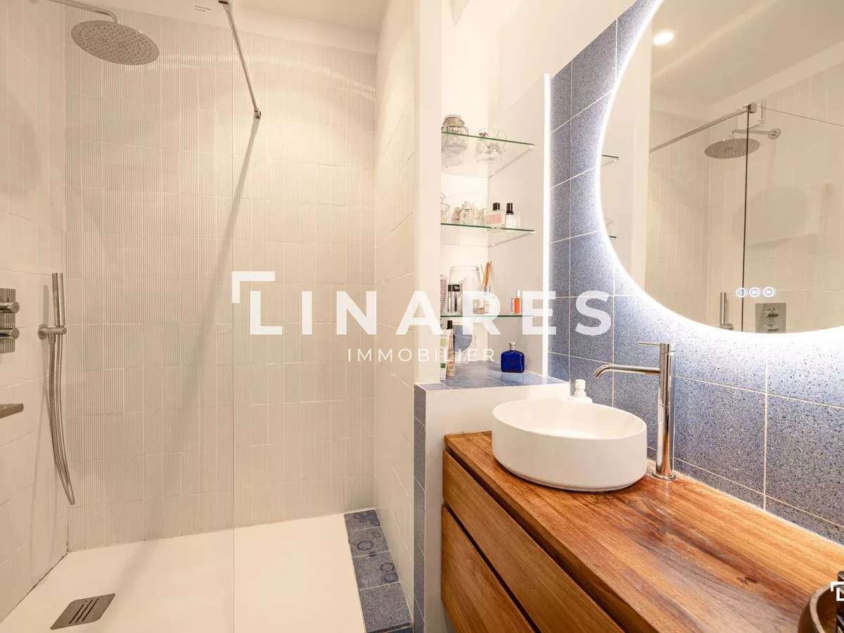 Apartment Marseille 8e