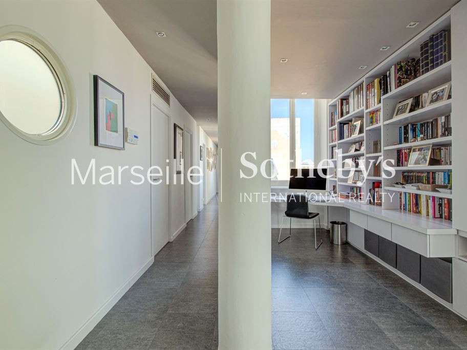 Appartement Marseille 8e