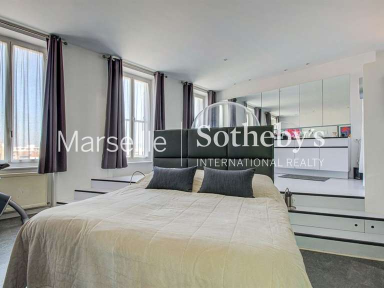 Appartement Marseille 8e - 3 chambres - 247m²