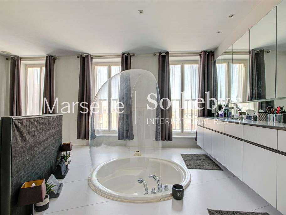 Appartement Marseille 8e