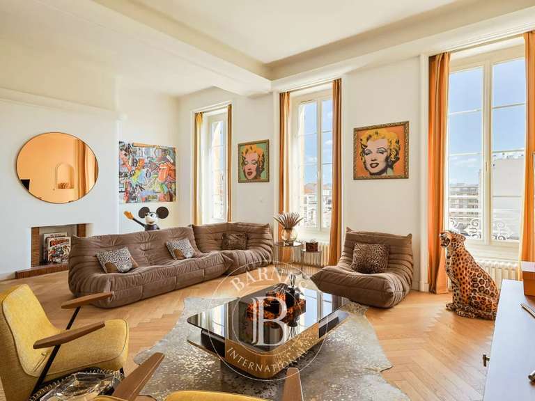 Appartement Marseille 8e - 3 chambres - 128m²