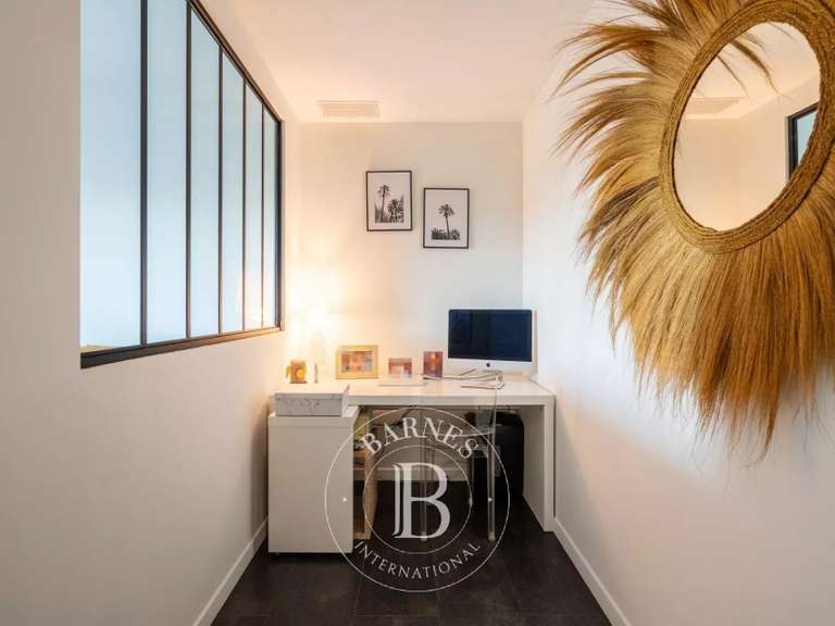 Appartement Marseille 8e - 2 chambres - 152m²