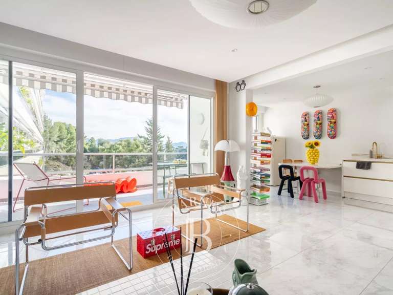 Appartement Marseille 8e - 3 chambres - 134m²